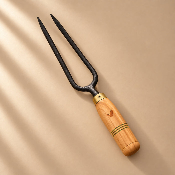 Double Prong Weeder